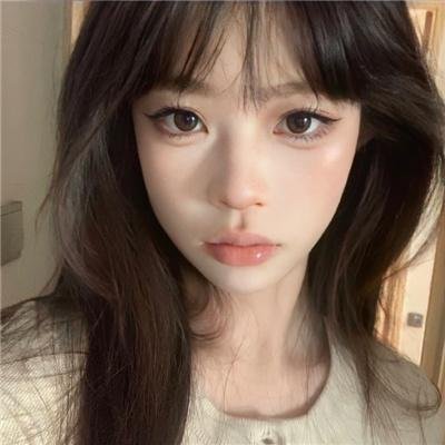 厉少的闪婚娇妻有点甜